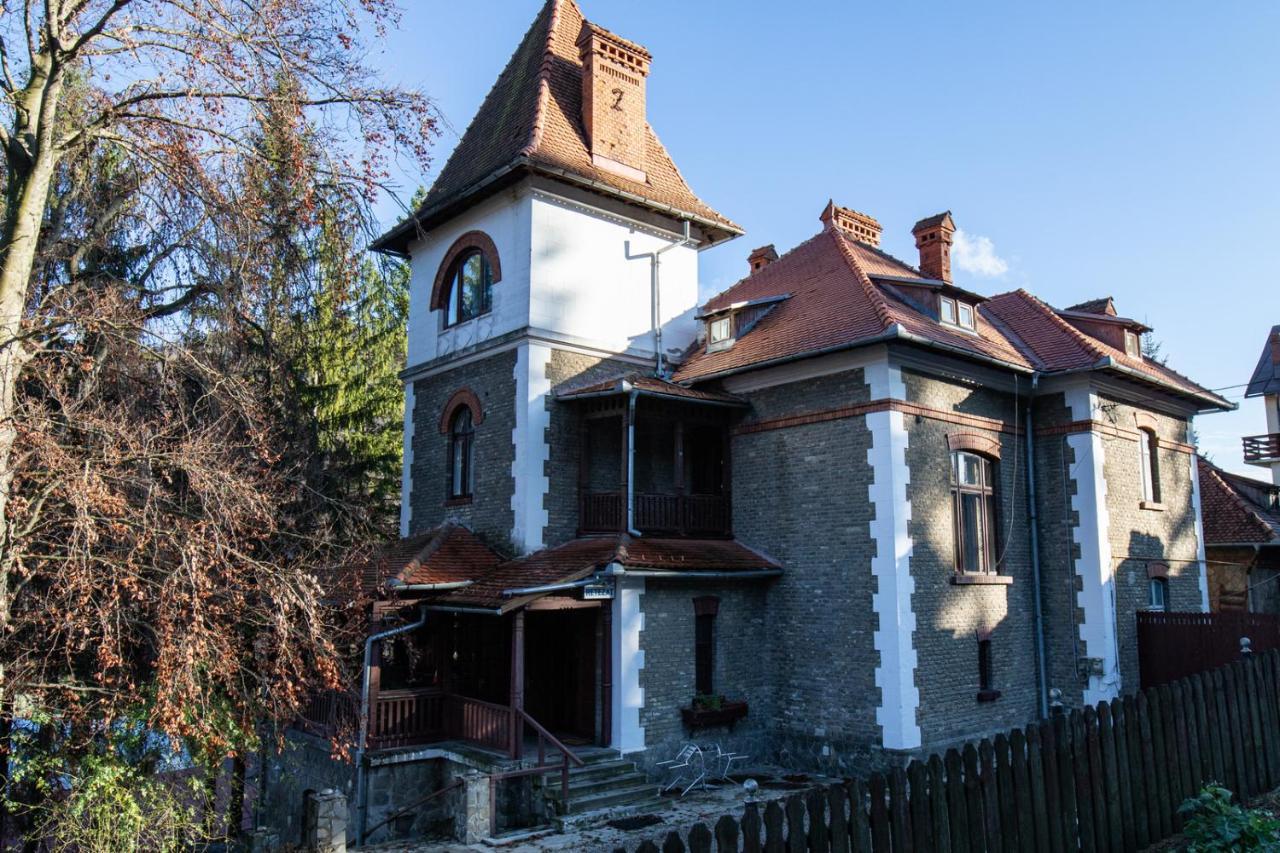 Vila Retezat Sinaia Exterior photo